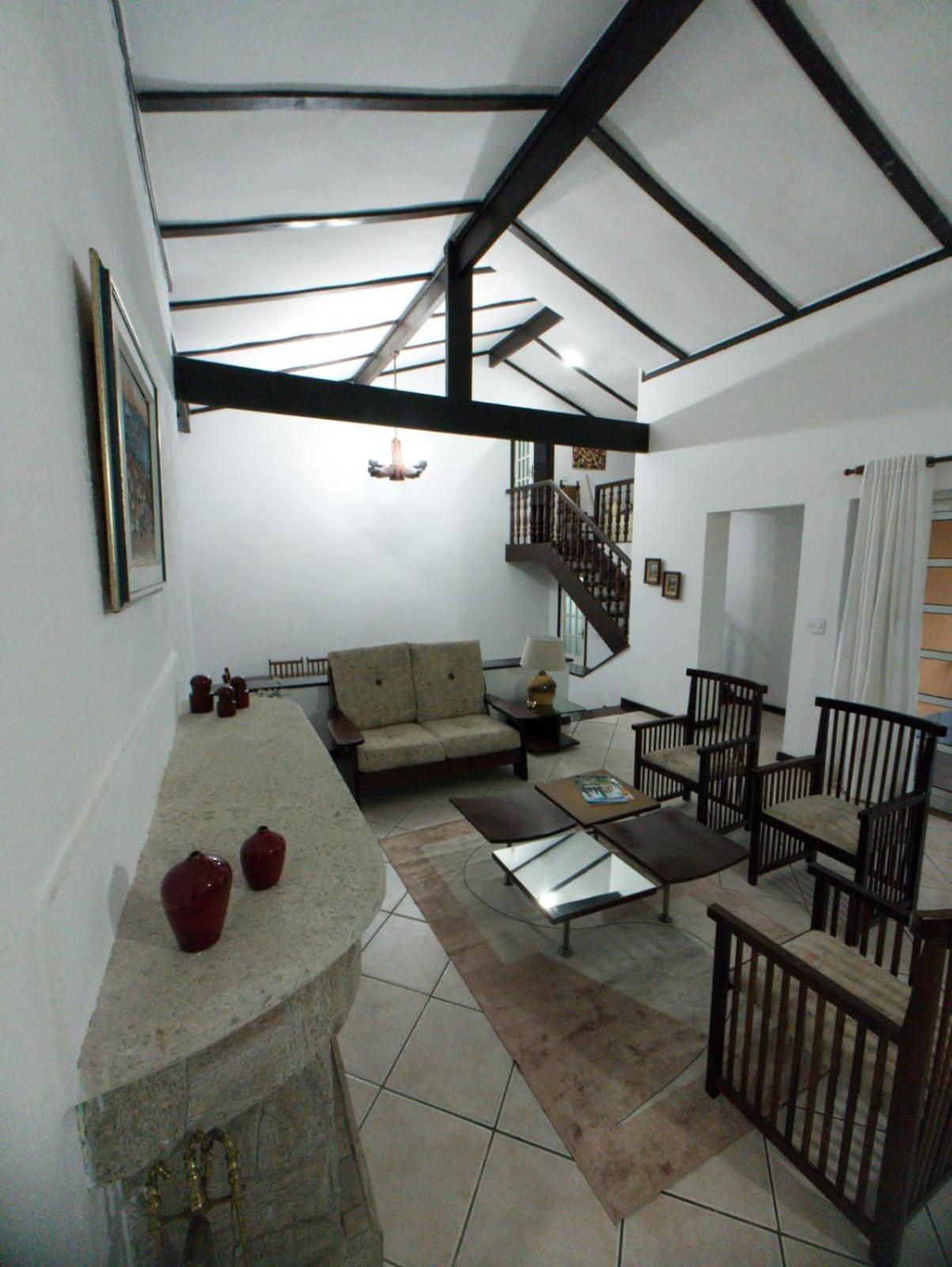 Linda Casa Na Granja Comary/Cbf Villa Teresopolis Exterior photo